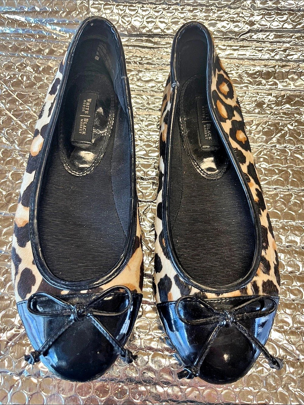 White House Black Market Leopard Print Bow Flats US 6